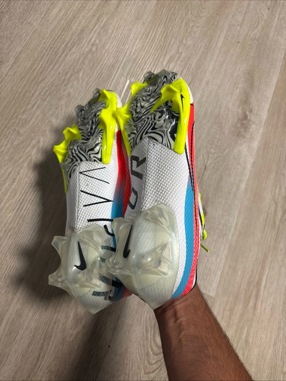 Nike Vapor Edge Pro 360 Multicolor Football Cleats DR5398-100 Men’s Size 13